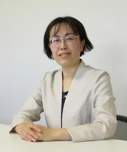 アスラー由美子さんお写真