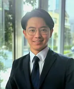 山田遼之さんお写真