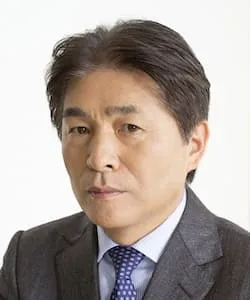 山本昌邦さんお写真