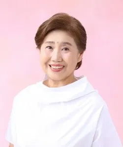 長谷川祐子さんお写真