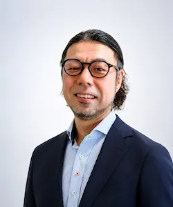 吉見聖伸さんお写真